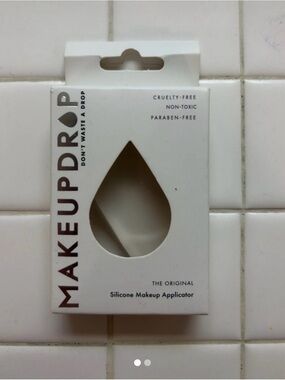 Makeup Drop - The Original Silicone Makeup Applicator - White